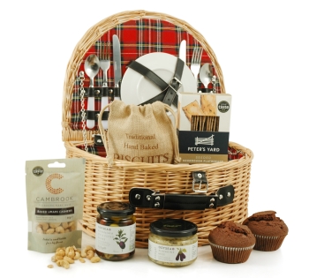  PicnicFood Hamper for Two 