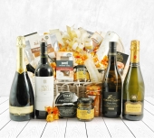 Wine Gifts & Wine Hampers - Red Wine Delight 
