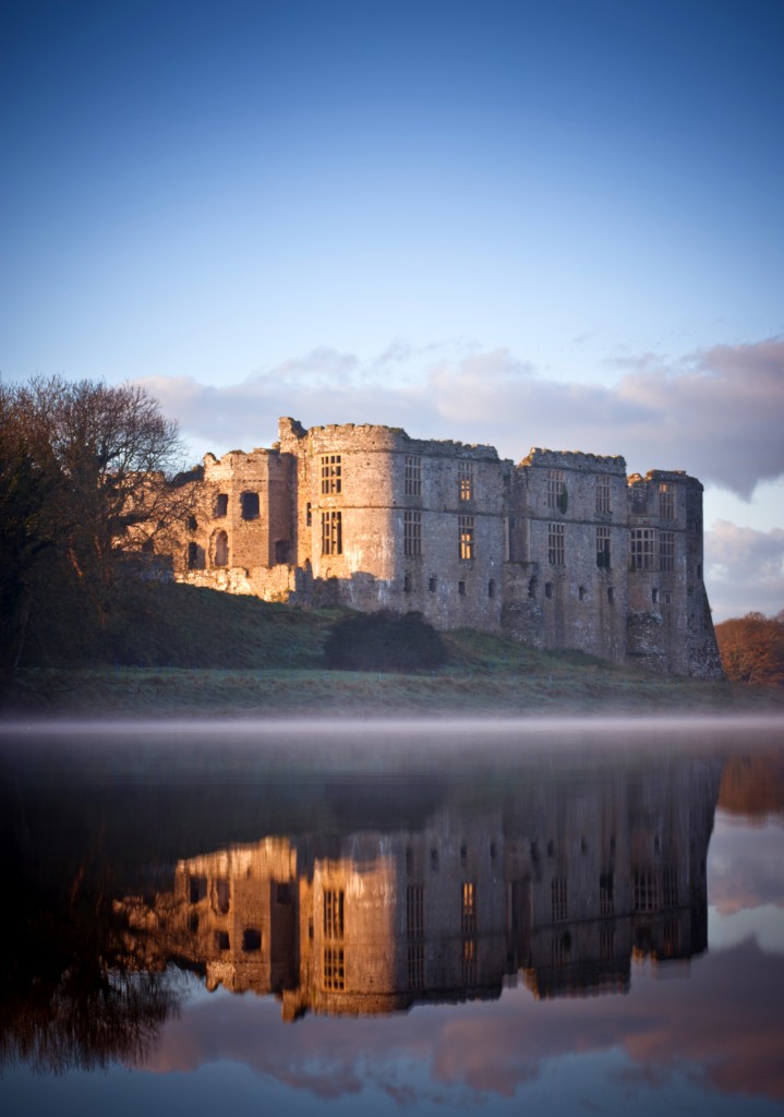 Portrait image of Carew Castle in Pembrokeshire, UK. Taken on 6 November 2011 at 09:16.}} |Source = {{own}} |Date = 2011-11-06 |Author = JKMMX }}