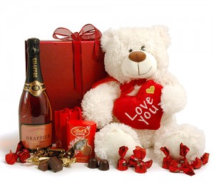 Giant Teddy Hamper 