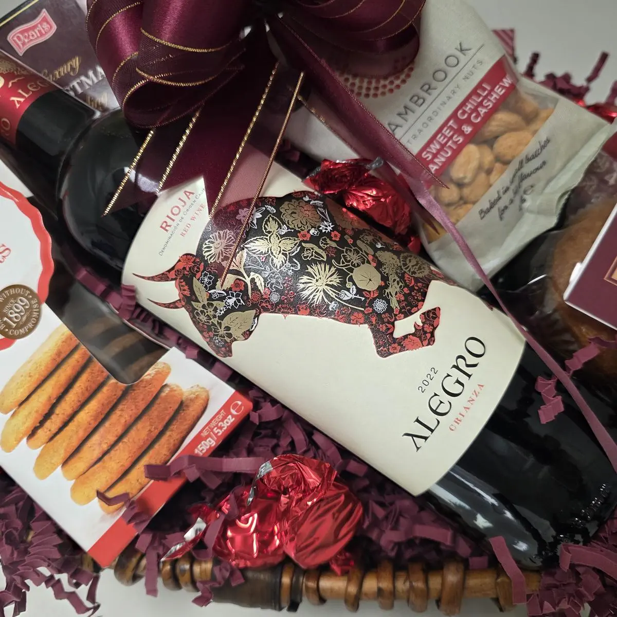 What to put in a Christmas hamper