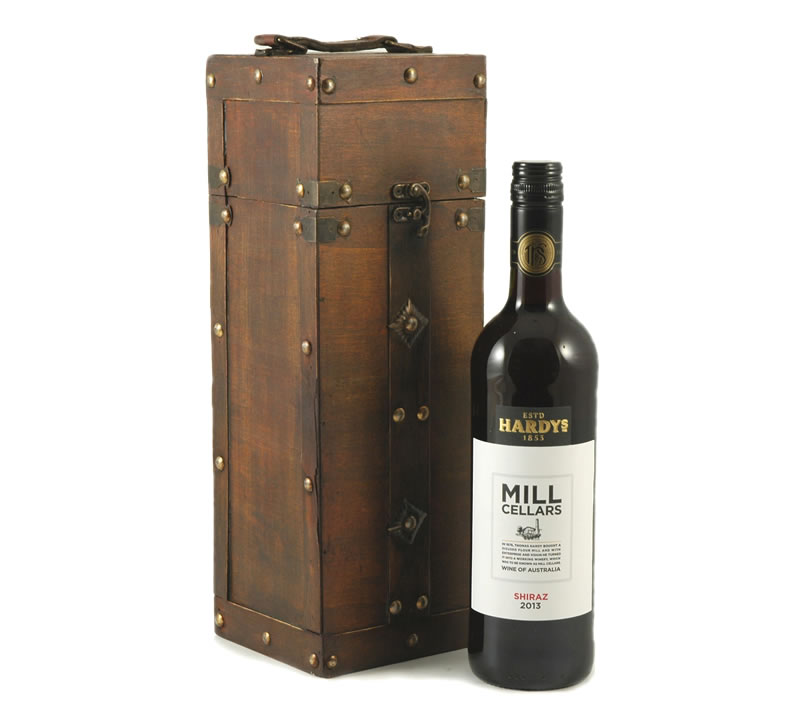 Shiraz in Wooden Case