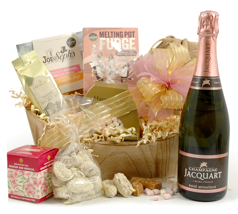 PINK CHAMPAGNE LUXURY GIFT HAMPER