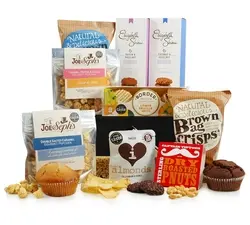 Cookies, Crisps & Snacks | Sweet & Savoury Gift Box